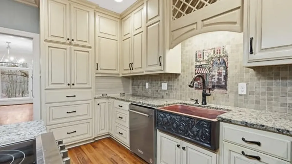 921 Poplar Place Monteagle TN 37356