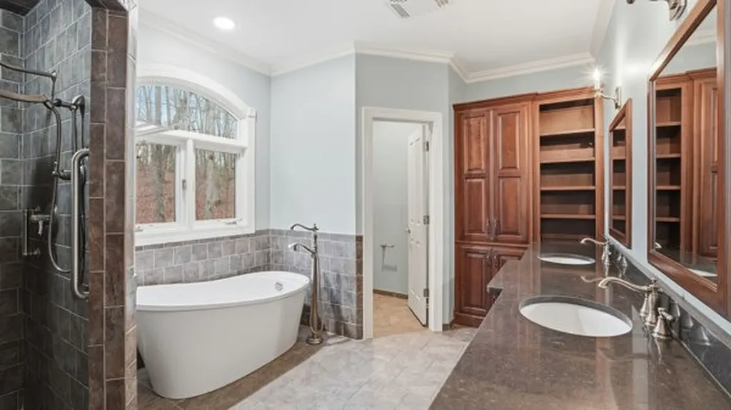 921 Poplar Place Monteagle TN 37356