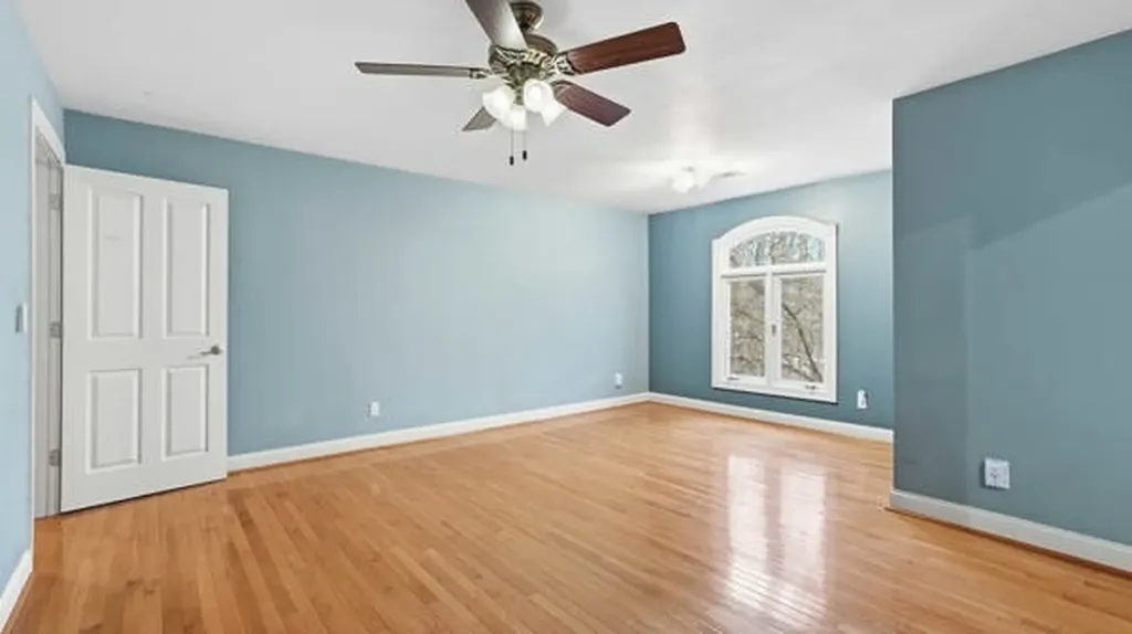921 Poplar Place Monteagle TN 37356