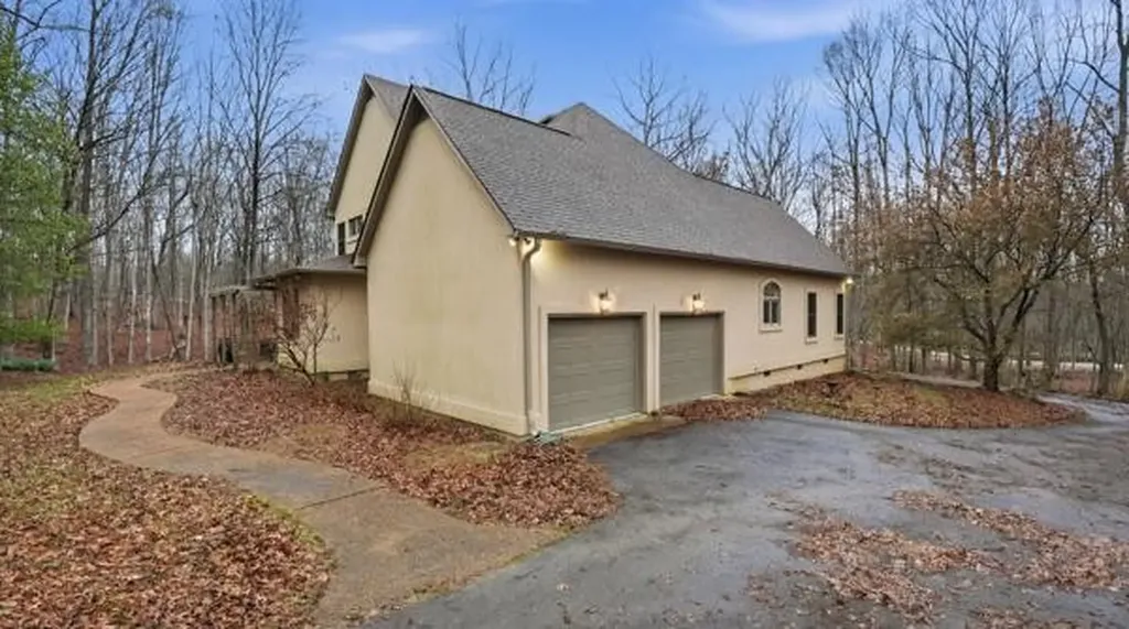 921 Poplar Place Monteagle TN 37356