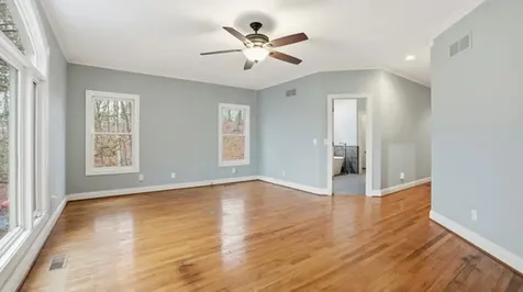 921 Poplar Place Monteagle TN 37356