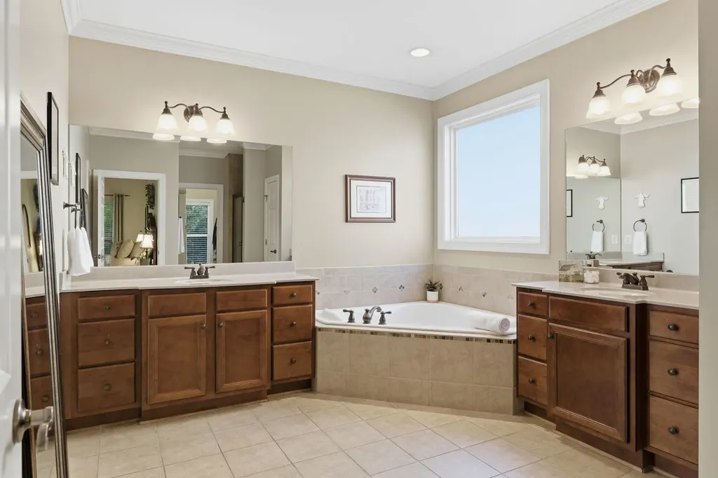 2017 Callaway Park Place Thompsons Station TN 37179