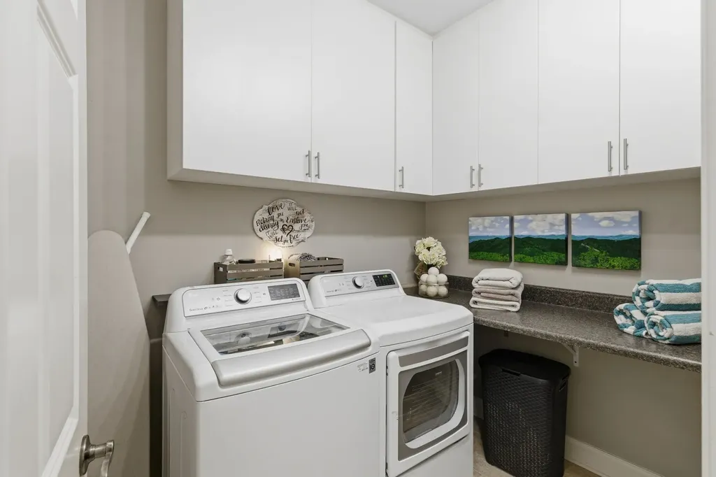 2017 Callaway Park Place Thompsons Station TN 37179