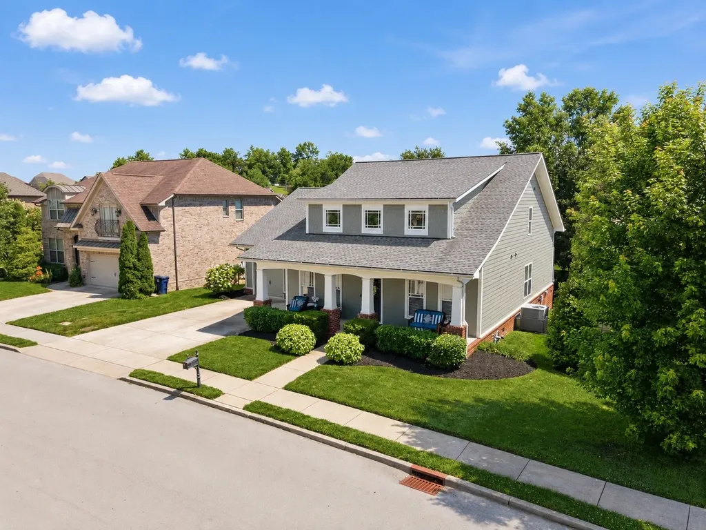 2017 Callaway Park Place Thompsons Station TN 37179