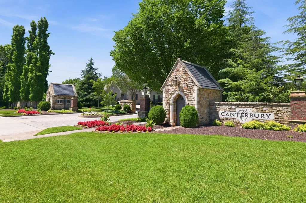2017 Callaway Park Place Thompsons Station TN 37179