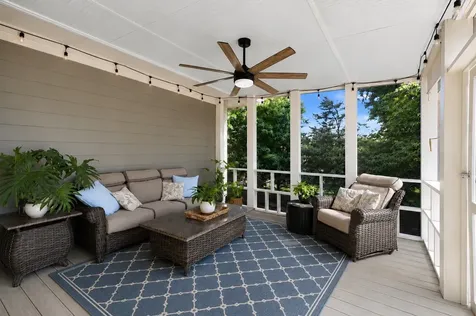 2017 Callaway Park Place Thompsons Station TN 37179