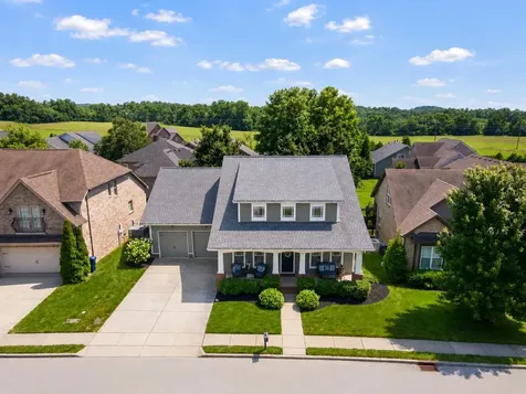 2017 Callaway Park Place Thompsons Station TN 37179