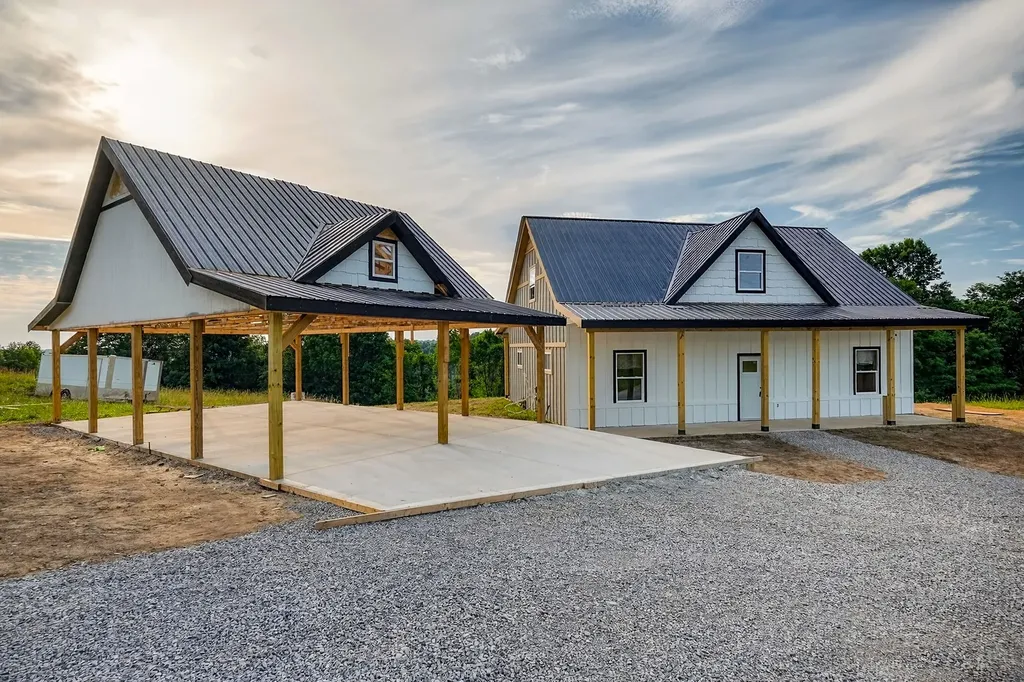689 Amonett Circle Byrdstown TN 38549