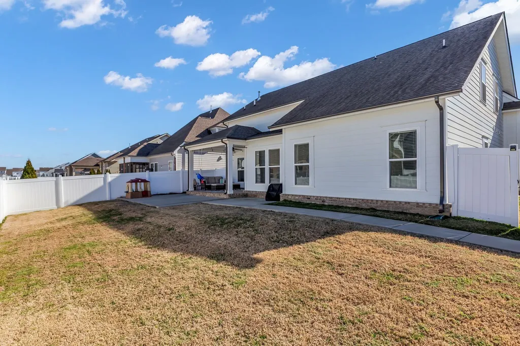 5614 Shelton Boulevard Murfreesboro TN 37129