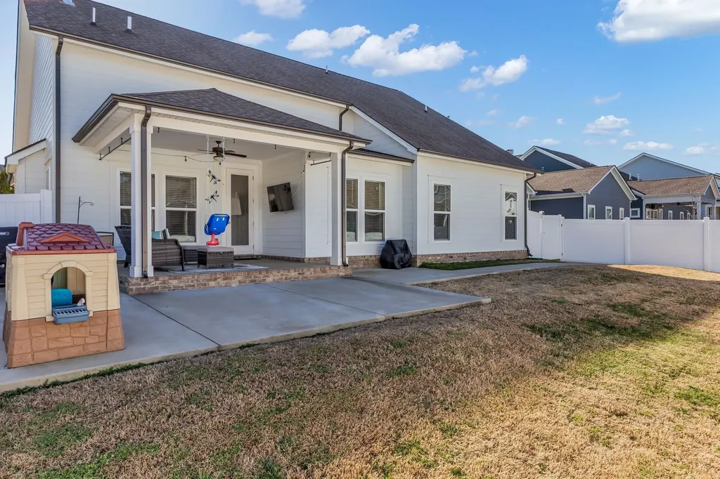 5614 Shelton Boulevard Murfreesboro TN 37129