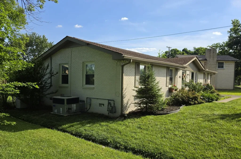 480 Clearwater Drive Nashville TN 37217