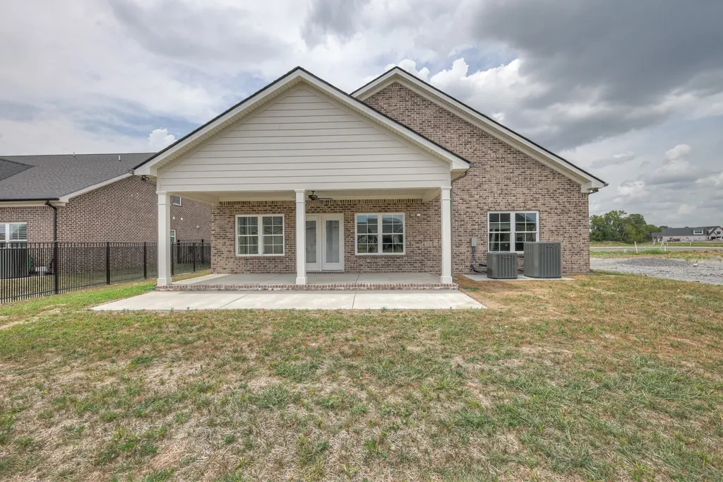 5529 Sinclair Street Murfreesboro TN 37127