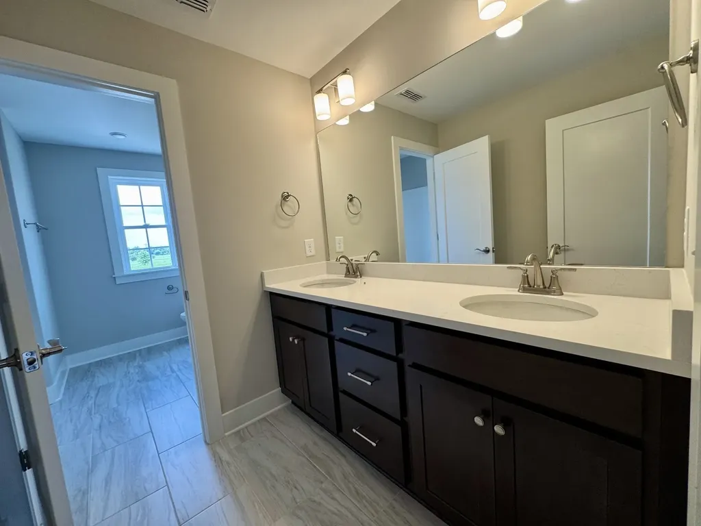 5516 Sinclair Street Murfreesboro TN 37127