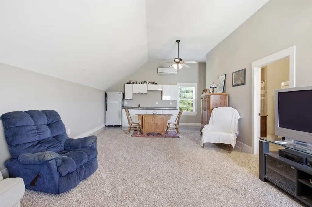 7785 Highway 99 Rockvale TN 37153