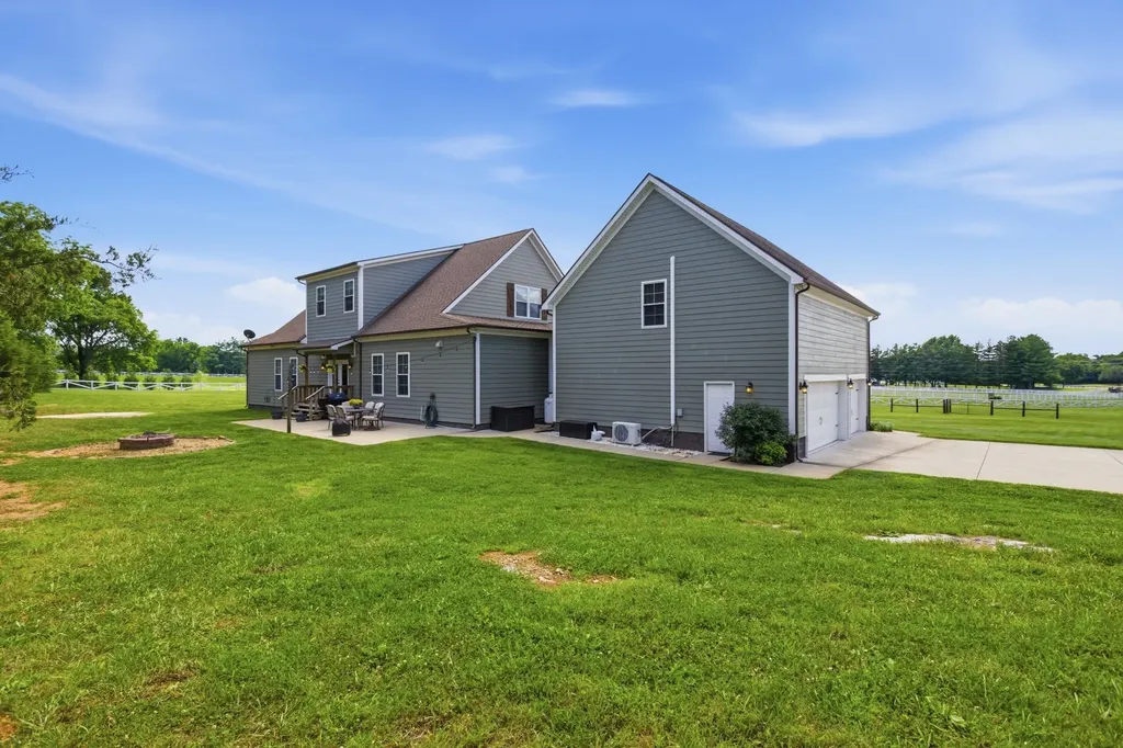 7785 Highway 99 Rockvale TN 37153