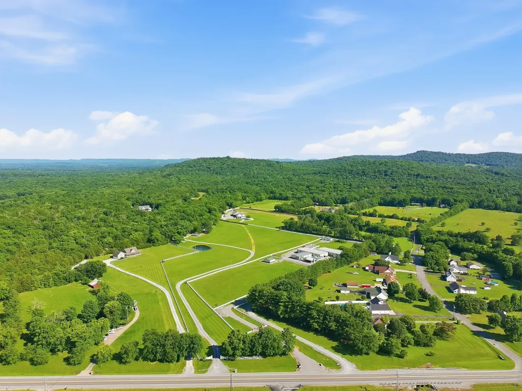 7785 Highway 99 Rockvale TN 37153