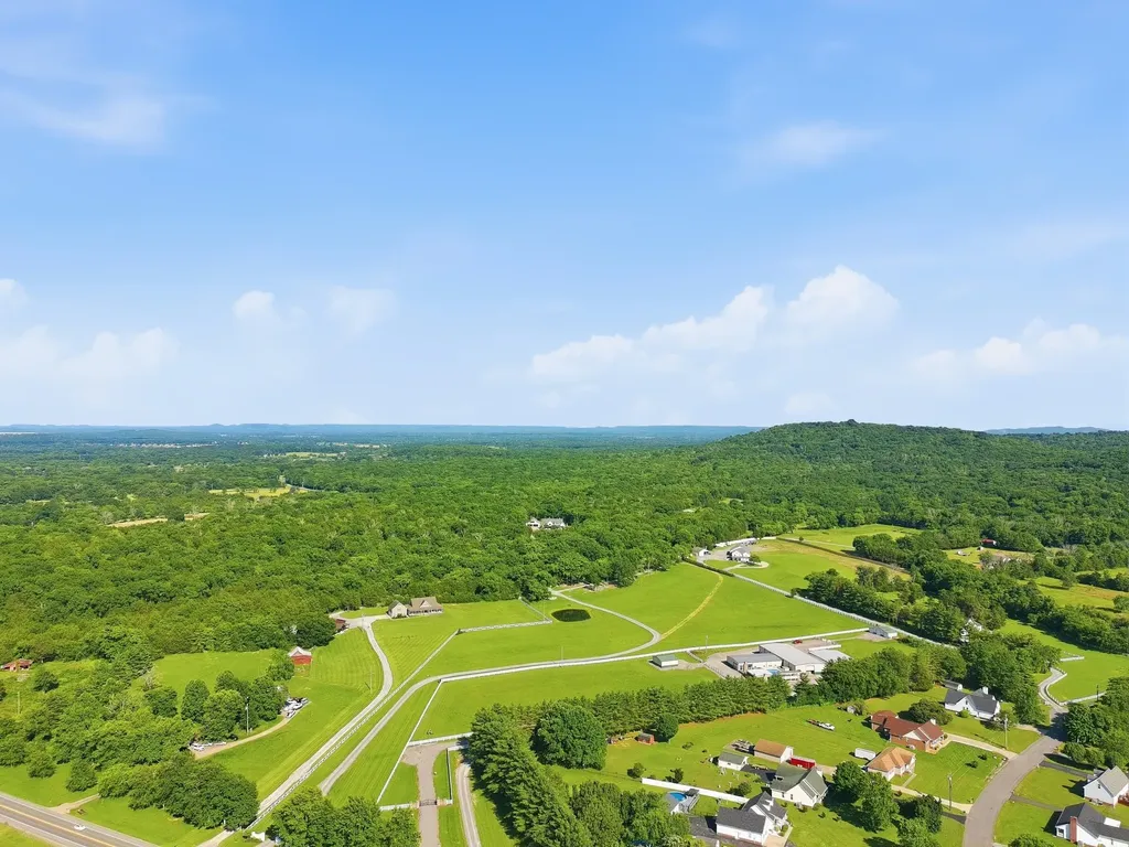 7785 Highway 99 Rockvale TN 37153