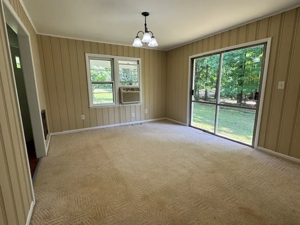 9296 Old Locust Creek Road Bon Aqua TN 37025
