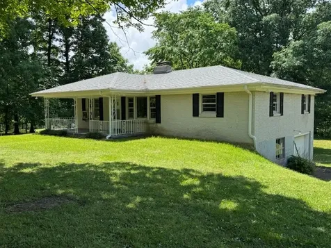 9296 Old Locust Creek Road Bon Aqua TN 37025