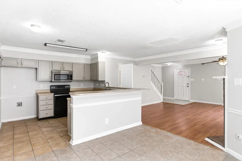 3968 Sawgrass Drive Memphis TN 38125