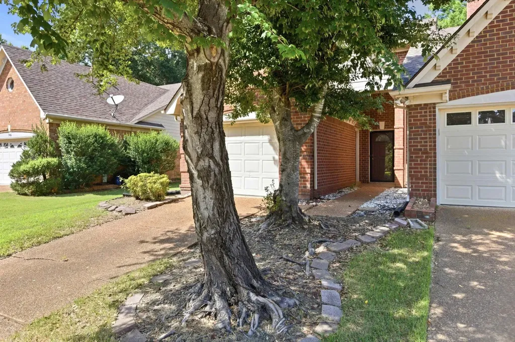 3968 Sawgrass Drive Memphis TN 38125