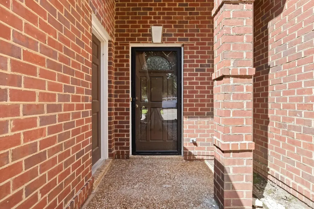 3968 Sawgrass Drive Memphis TN 38125