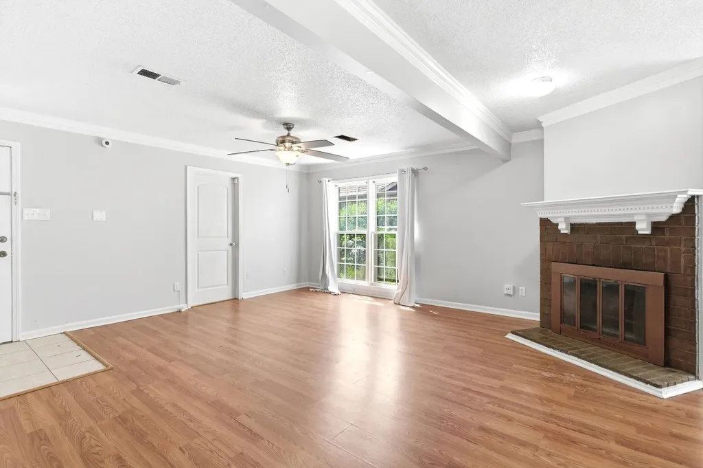 3968 Sawgrass Drive Memphis TN 38125