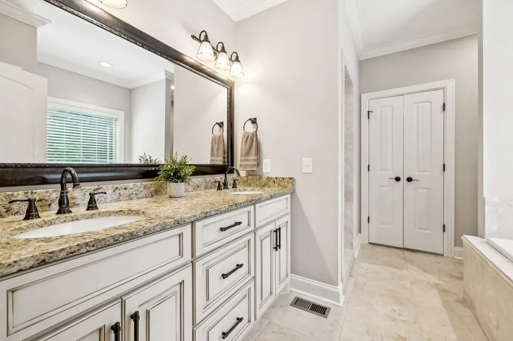 6167 Craddock Lane Lascassas TN 37085