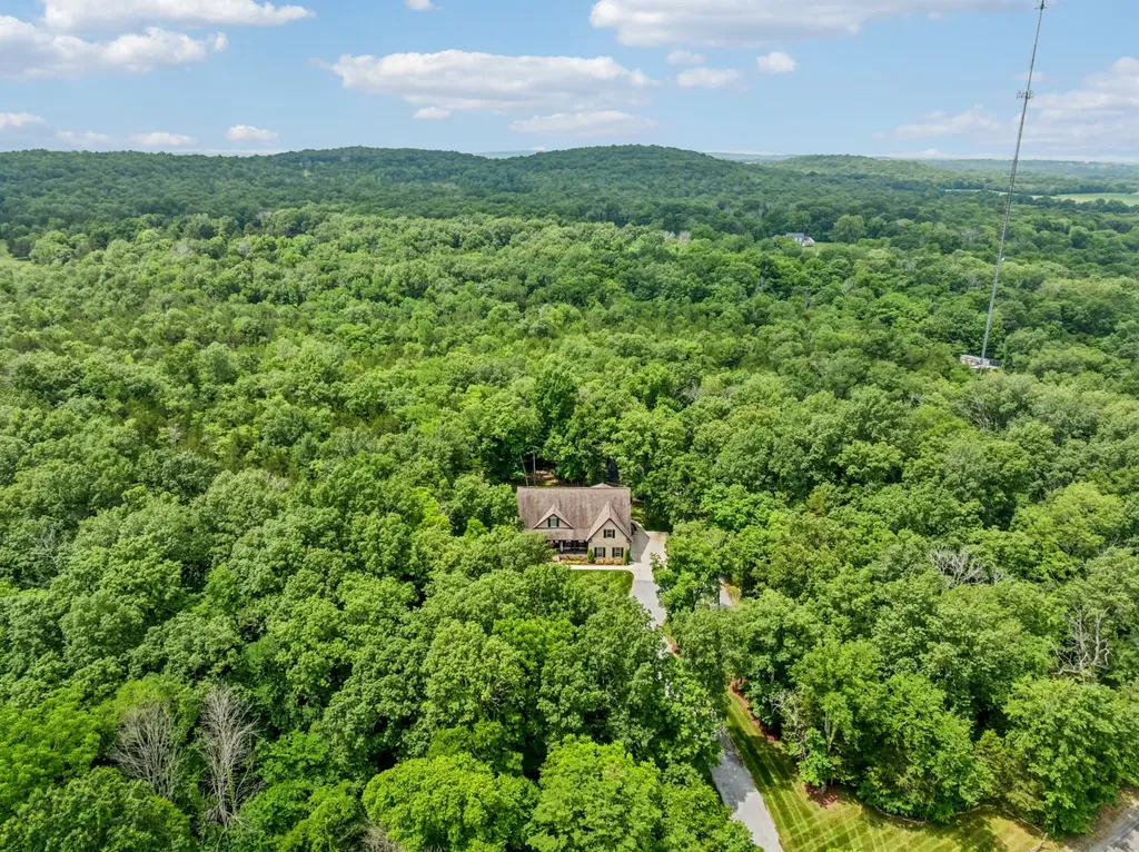 6167 Craddock Lane Lascassas TN 37085
