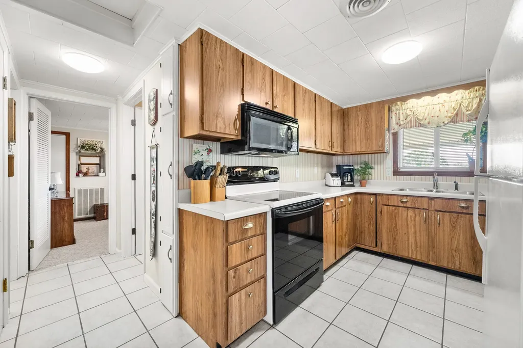 1060 Cypress Road Buchanan TN 38222