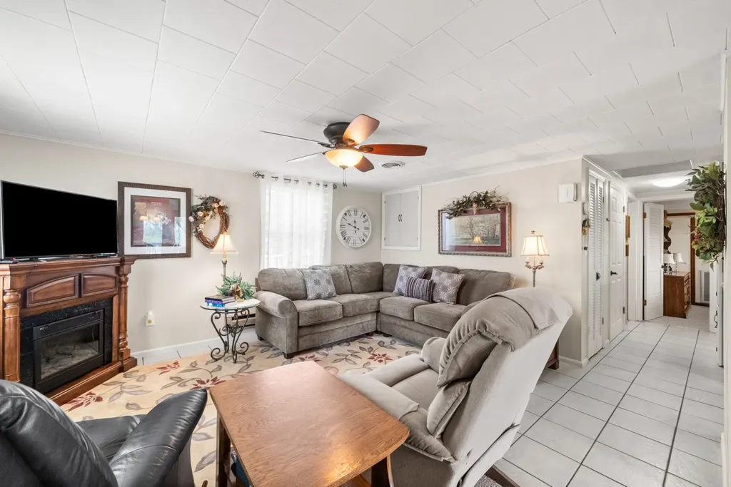 1060 Cypress Road Buchanan TN 38222