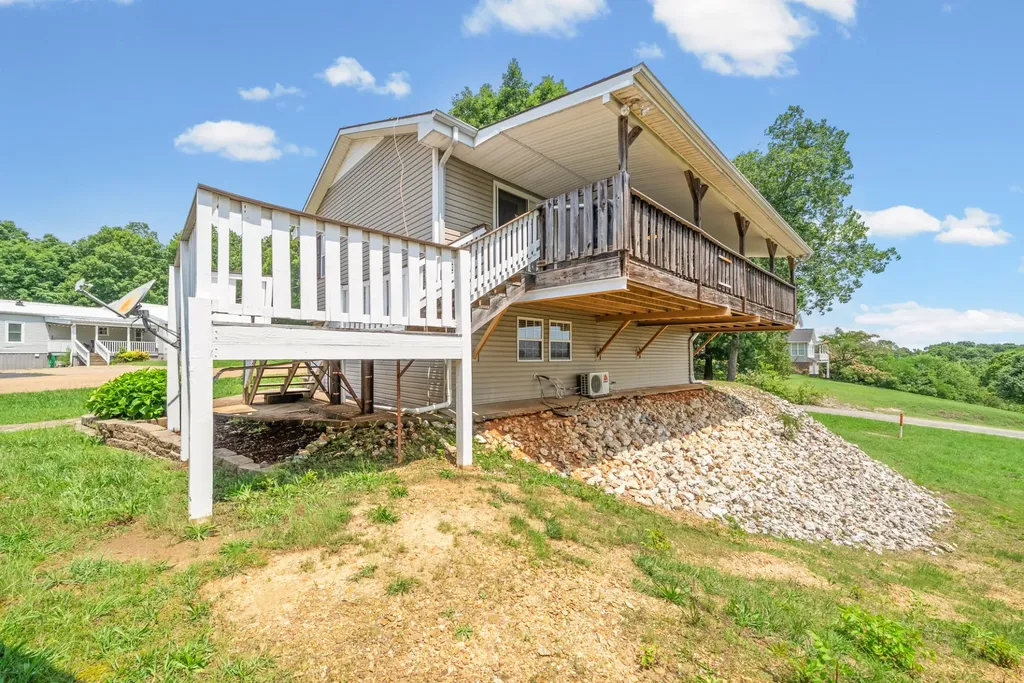 1060 Cypress Road Buchanan TN 38222