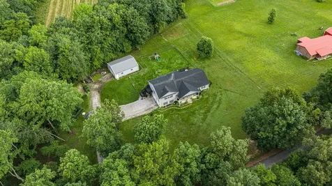 365 Harris Road Belton KY 42324