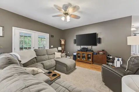 365 Harris Road Belton KY 42324