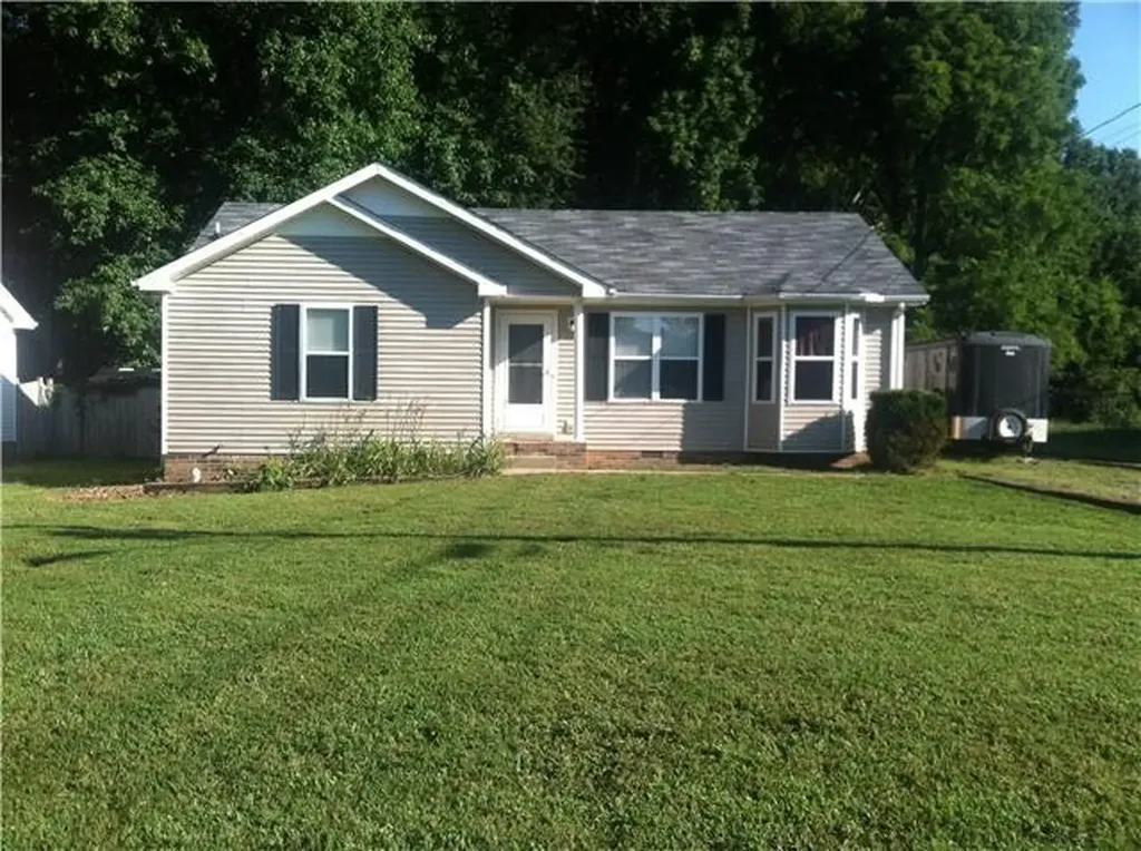 775 Spees Drive Clarksville TN 37042