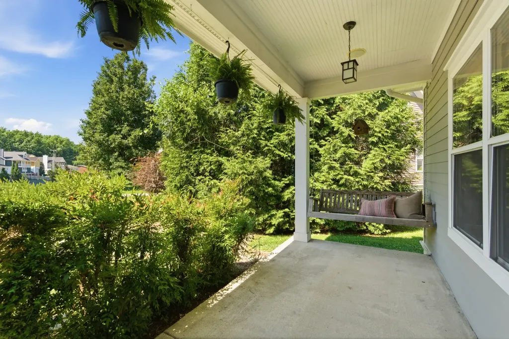 866 Beth Drive Nashville TN 37206