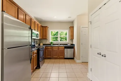 866 Beth Drive Nashville TN 37206