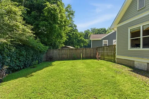 866 Beth Drive Nashville TN 37206