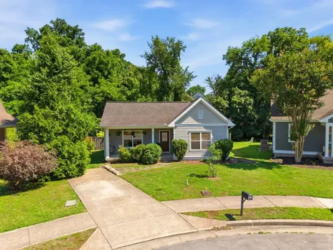 866 Beth Drive Nashville TN 37206