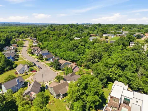 866 Beth Drive Nashville TN 37206