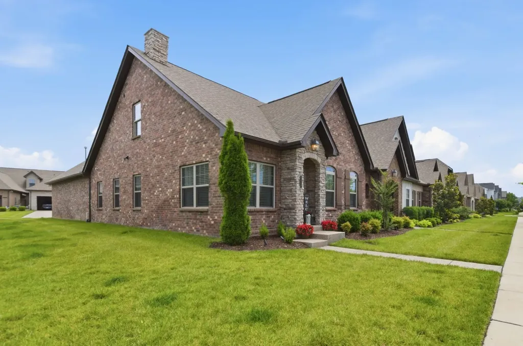 2049 Flowing Creek Drive Franklin TN 37064