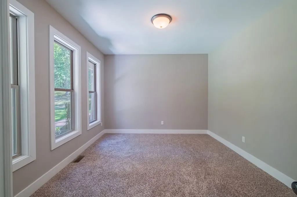 1022 Alameda Drive Portland TN 37148