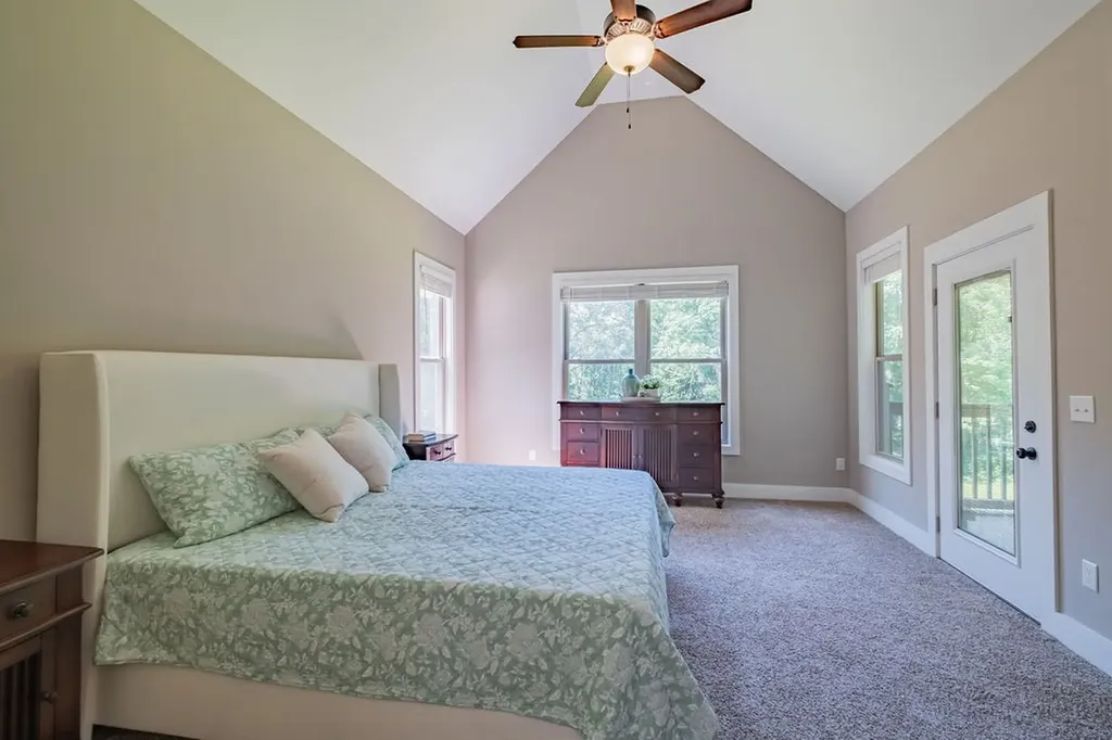 1022 Alameda Drive Portland TN 37148