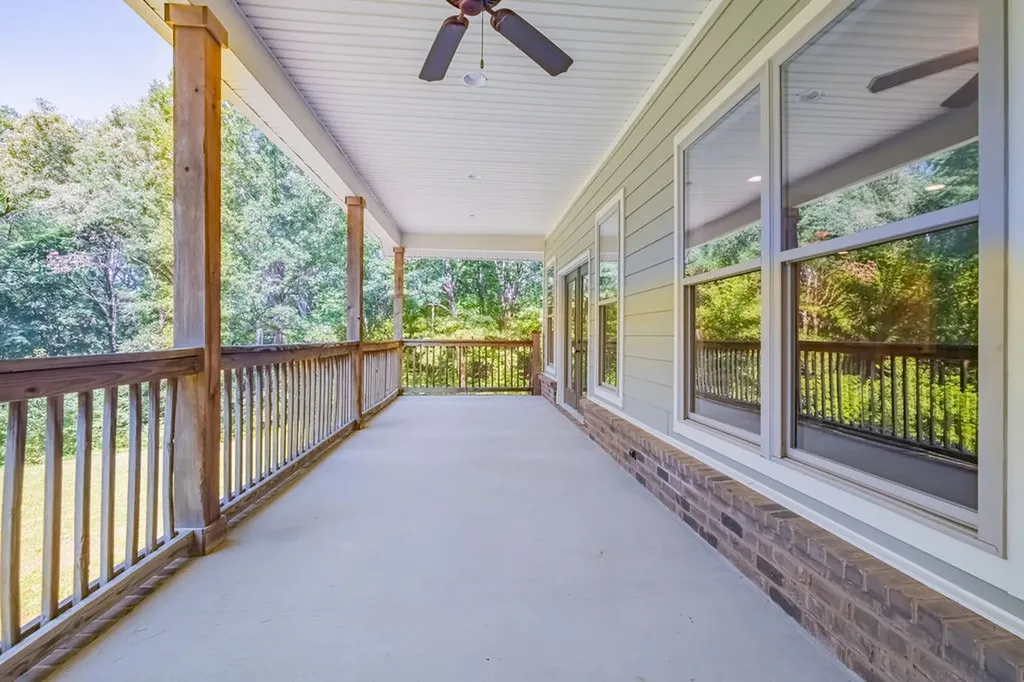 1022 Alameda Drive Portland TN 37148