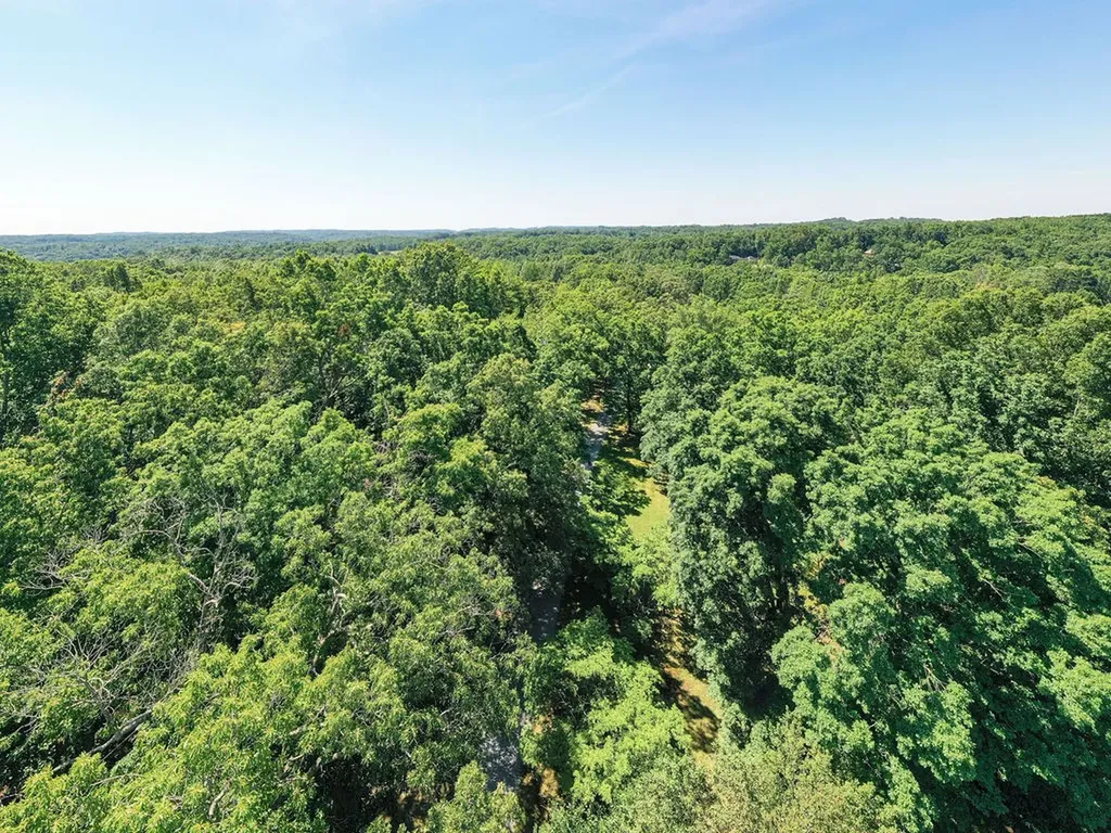 1022 Alameda Drive Portland TN 37148