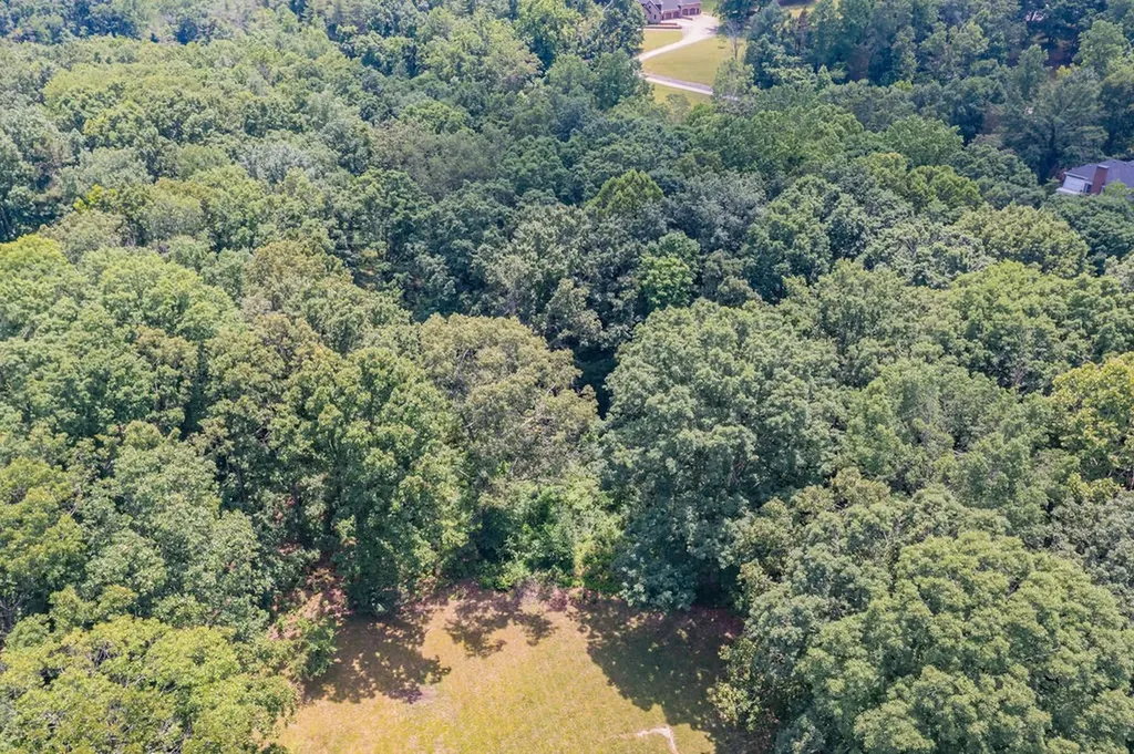 1022 Alameda Drive Portland TN 37148