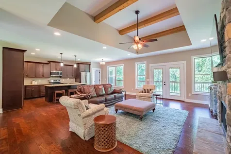 1022 Alameda Drive Portland TN 37148