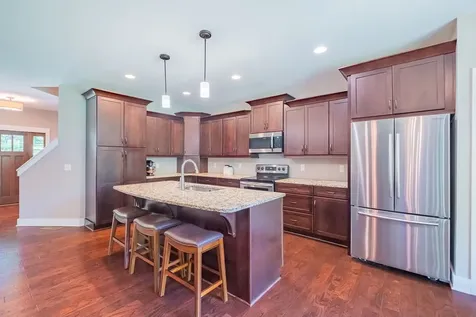 1022 Alameda Drive Portland TN 37148