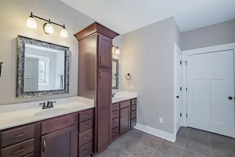1022 Alameda Drive Portland TN 37148