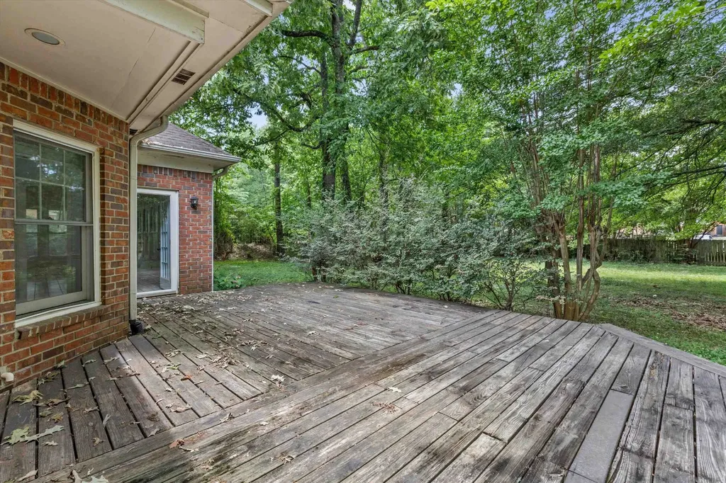 51 Summer Grove Road Cordova TN 38018